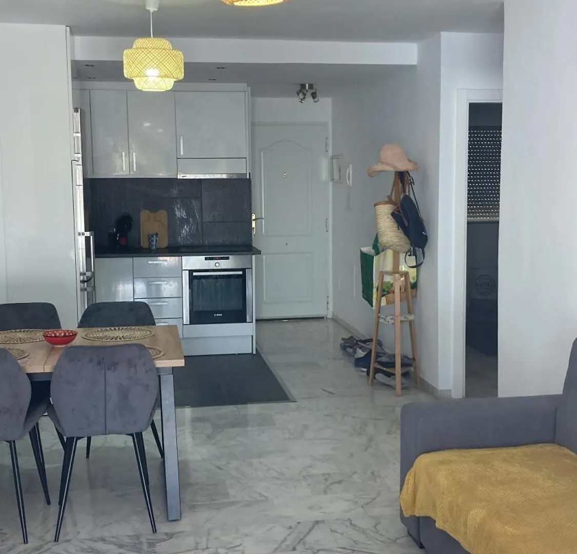 Apartment Carolina With Huge Terrace Benalmádena